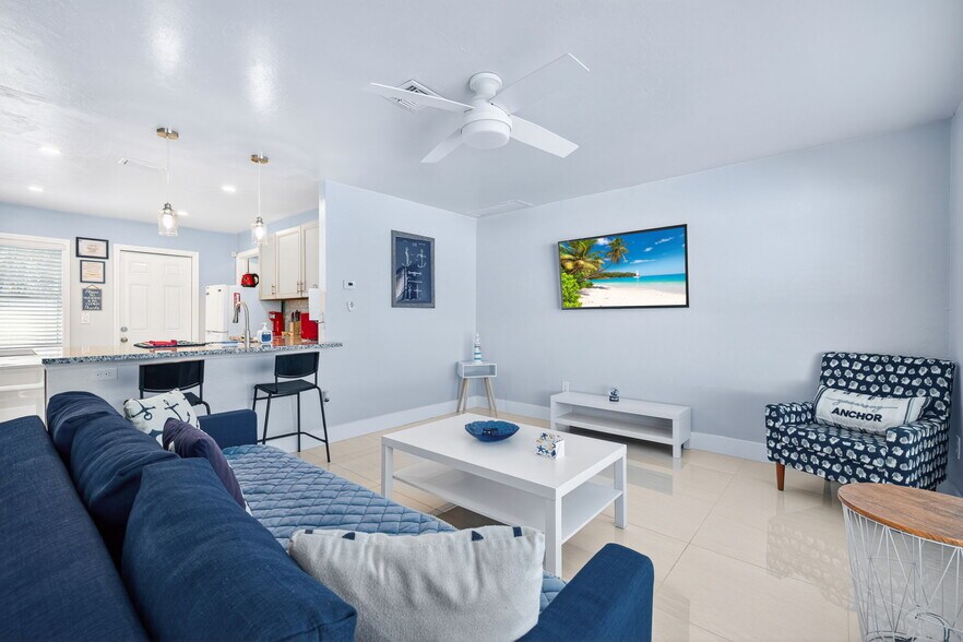 More Photos Of 624 SE 46th St, Cape Coral Multifamily For Sale