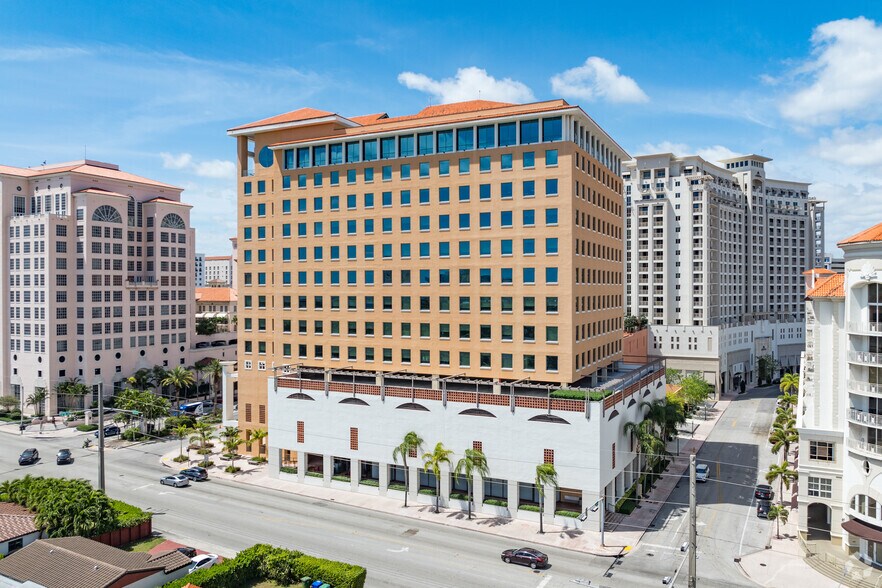 More Photos Of 55 Alhambra Plz, Coral Gables Office For Lease