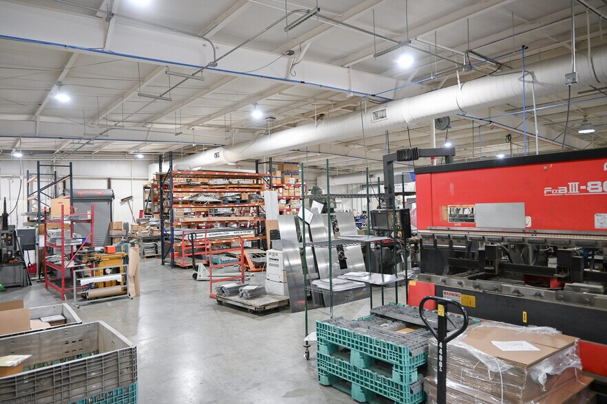 More Photos Of 144 Jetplex Ln, Madison Warehouse For Sale