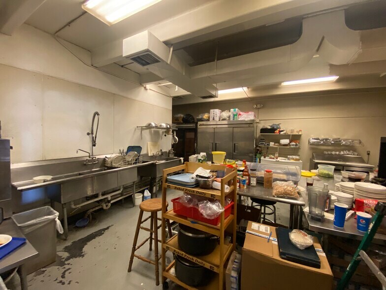 More Photos Of 6799 N Academy Blvd, Colorado Springs Restaurant For Sale