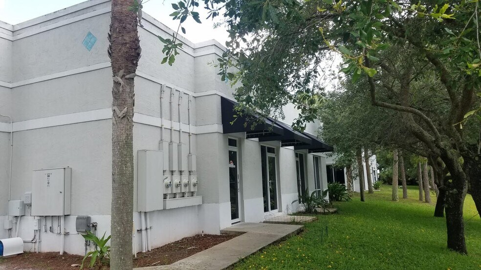 More Photos Of 1402 Royal Palm Beach Blvd, Royal Palm Beach Office For Sale