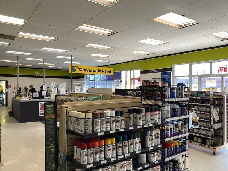 More Photos Of 15840 111 NW ave, Edmonton Light Distribution For Sale