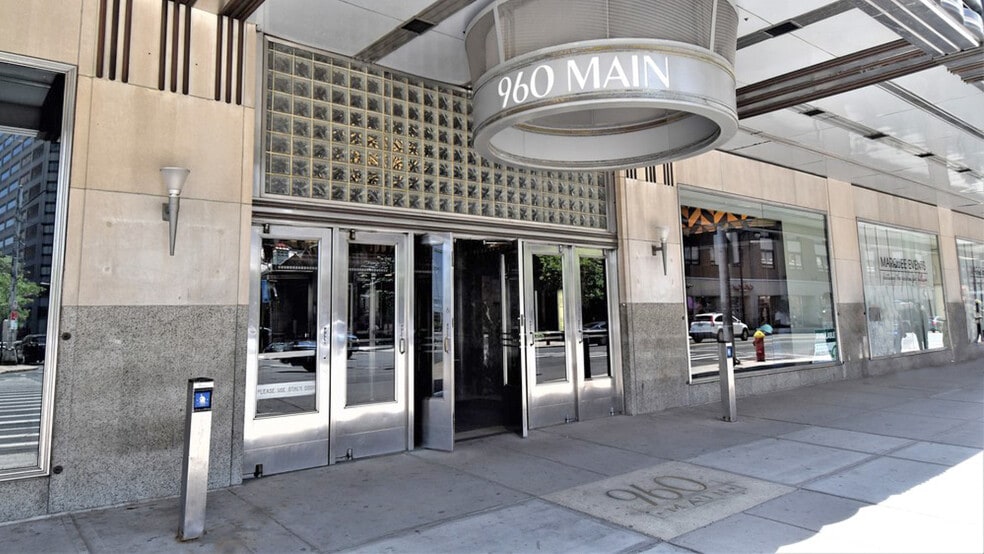 More Photos Of 960 Main St, Hartford Office For Lease