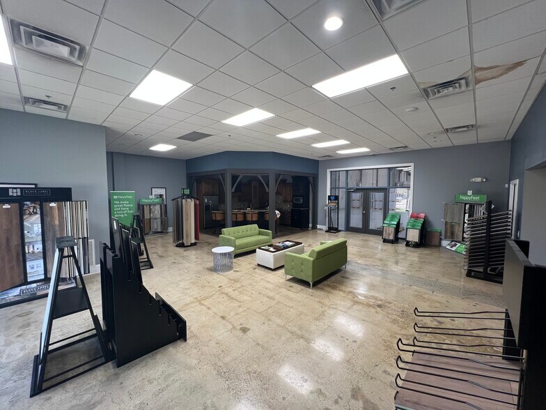 More Photos Of 2601 E 34th St, Chattanooga Warehouse For Lease