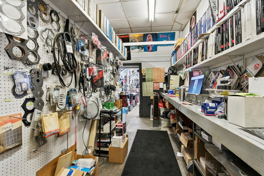 More Photos Of 100 Water St, Menasha General Retail For Sale