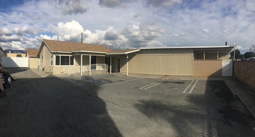More Photos Of 757 E San Bernardino Rd, Covina Contractor Storage Yard For Lease