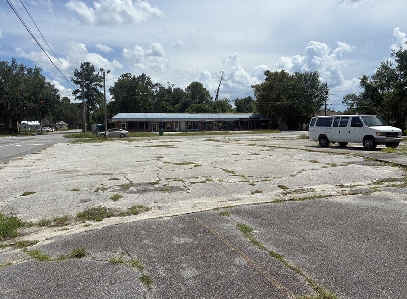 More Photos Of 1244 N Lee St, Valdosta Religious Facility For Sale