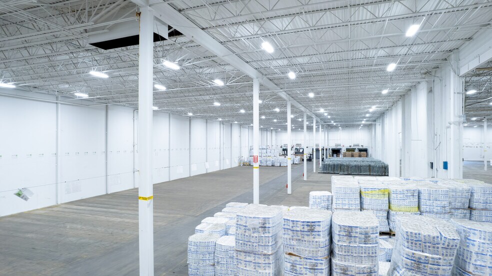 More Photos Of 1001 Fisher Rd, Longview Warehouse For Lease