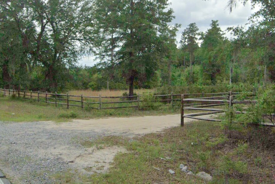 More Photos Of 605 Old River Rd, Bloomingdale Land For Sale