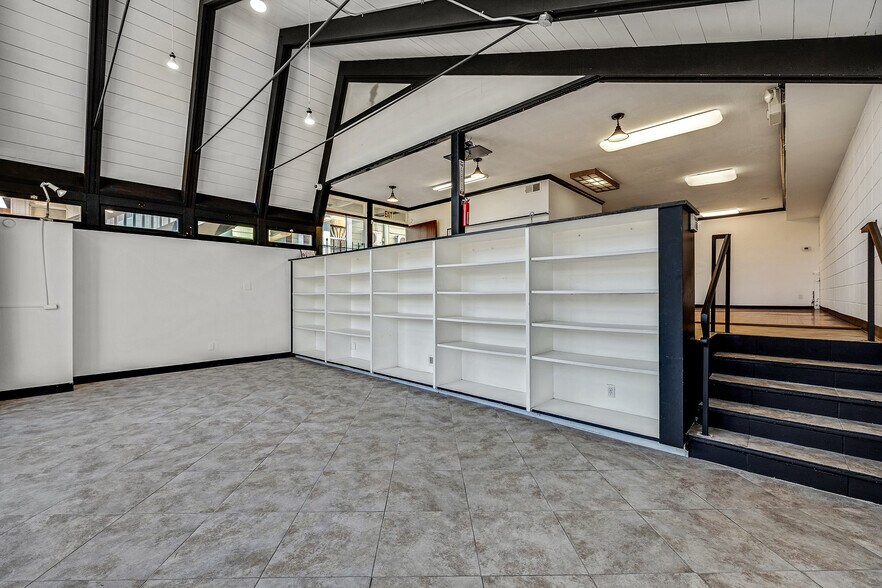 More Photos Of 4319 Piedmont Ave, Oakland Storefront Retail Office For Lease