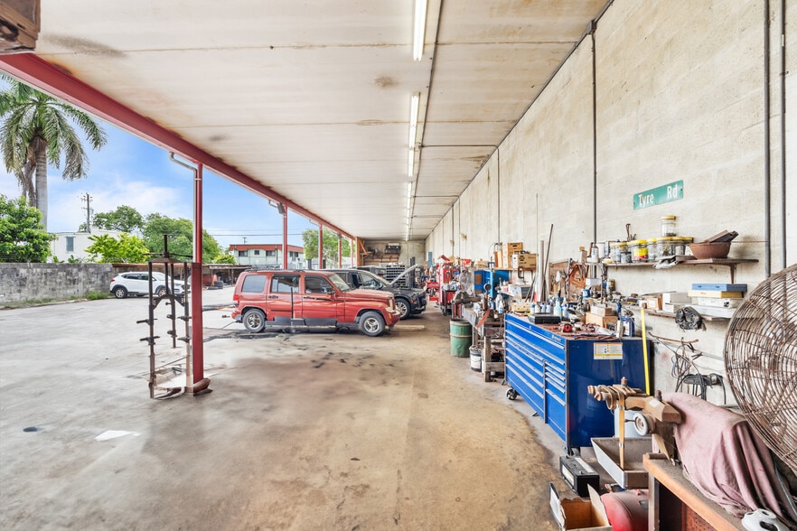 More Photos Of 105 NE 1st Rd, Homestead Industrial For Sale