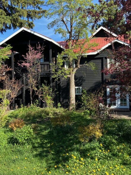 More Photos Of 416 N 1st Ave, Hailey Specialty For Sale