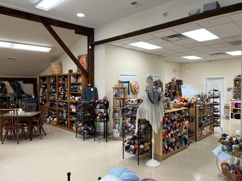 More Photos Of 2728 Augustine Herman Hwy, Chesapeake City Freestanding For Sale