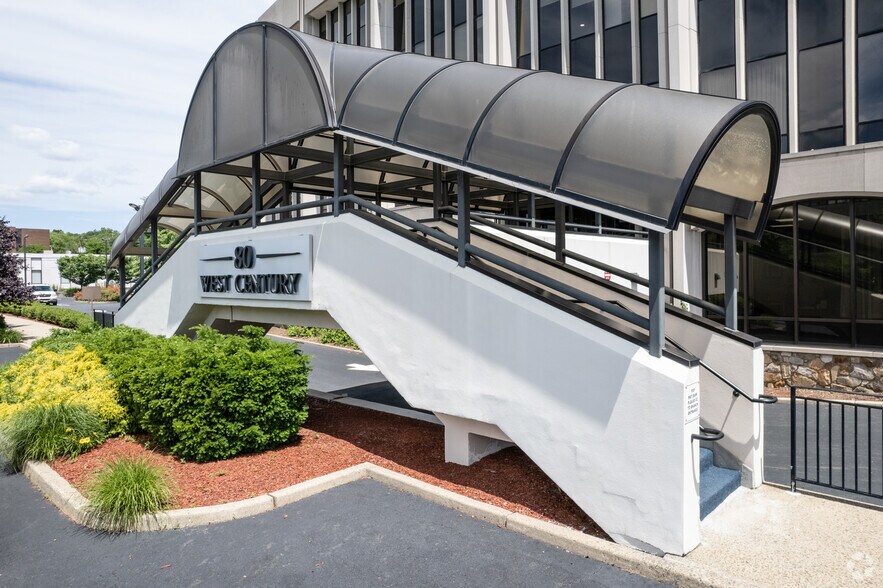 More Photos Of 80 W Century Rd, Paramus Office For Lease