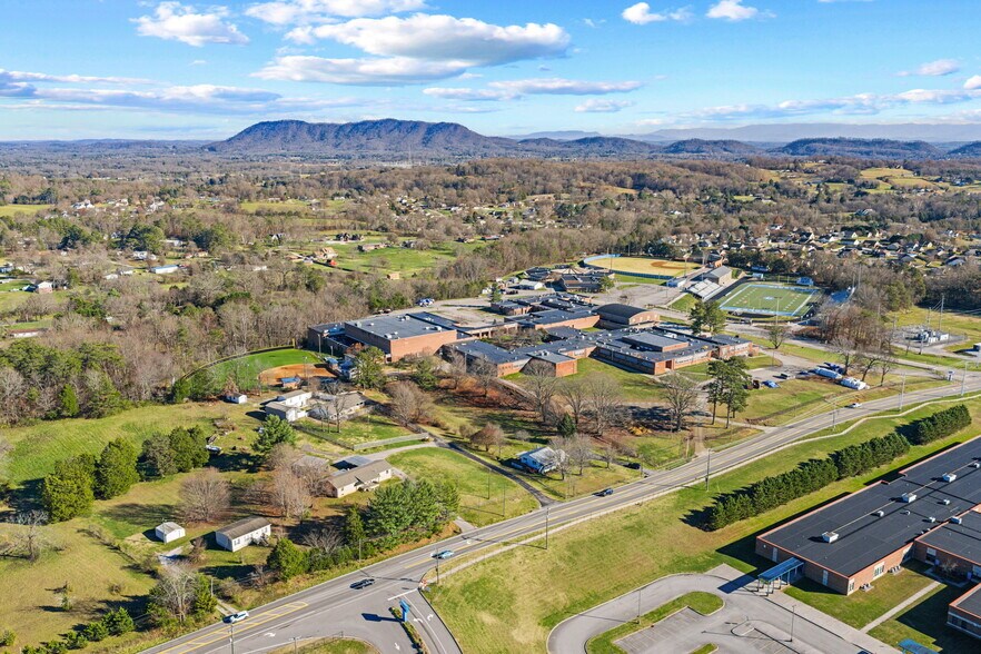 More Photos Of 7700 Tazewell Pike, Corryton Multifamily For Sale