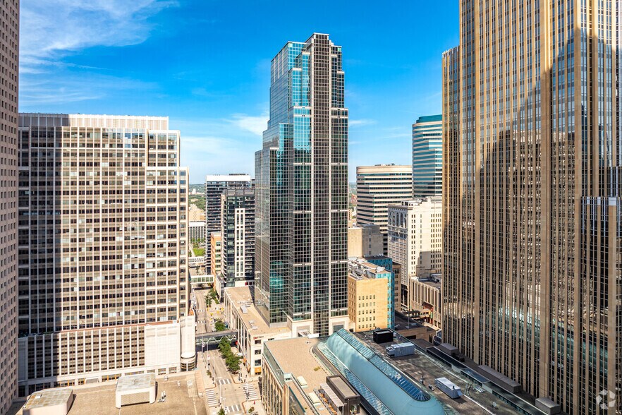 More Photos Of 60 S 6th St, Minneapolis Office For Lease