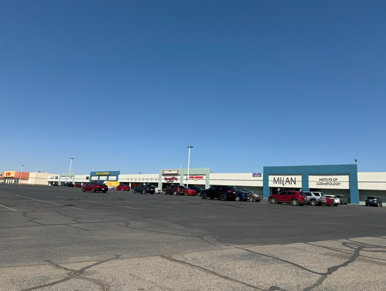 More Photos Of 1580 George Dieter Dr, El Paso Unknown For Lease