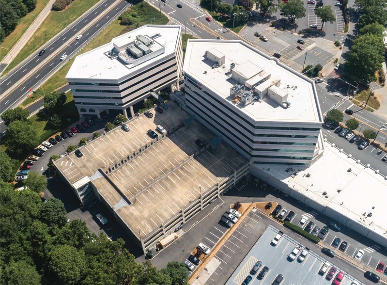 More Photos Of 370 Knollwood St, Winston-Salem Office For Lease