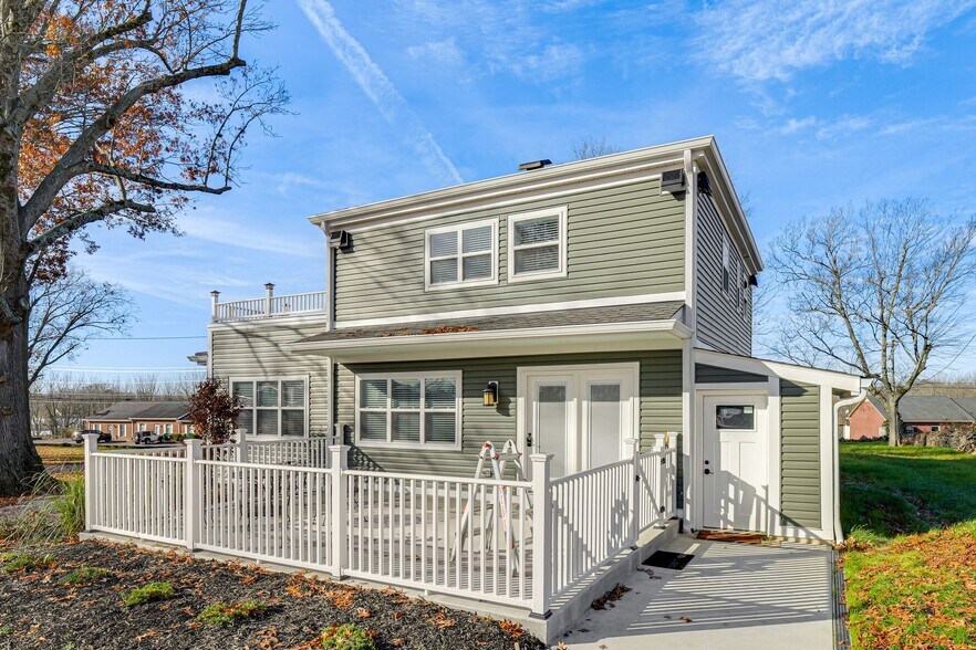 More Photos Of , Lewisburg Specialty For Sale