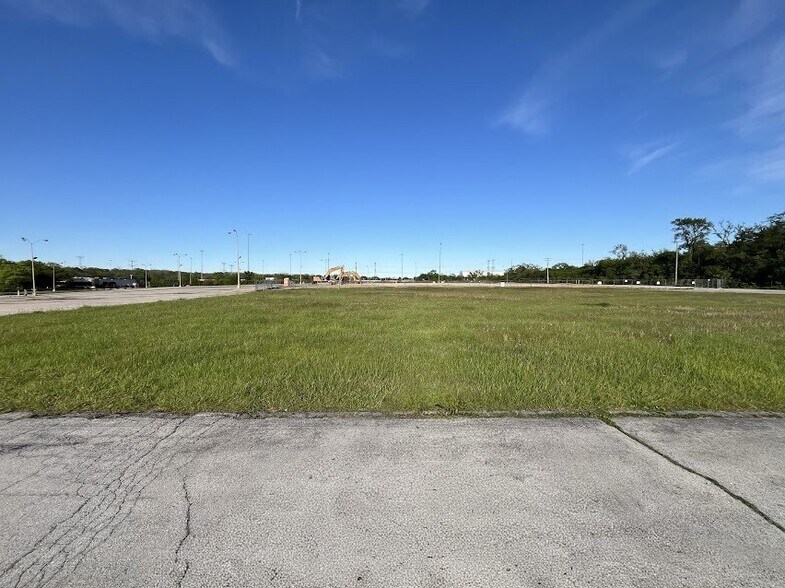 More Photos Of 1500 W Lincoln Hwy, New Lenox Land For Sale