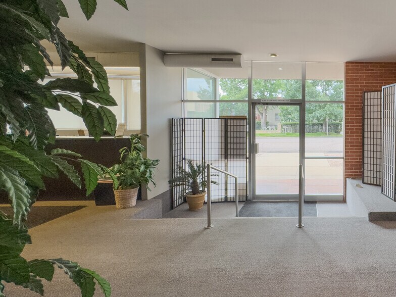 More Photos Of 702-704 N Tejon St, Colorado Springs Office Residential For Sale