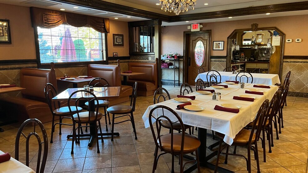 More Photos Of 268 Springfield Ave, Berkeley Heights Restaurant For Sale