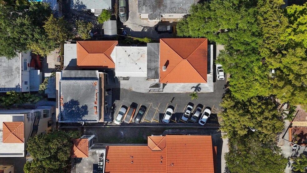 More Photos Of 1362 SW 2nd St, Miami Apartments For Sale