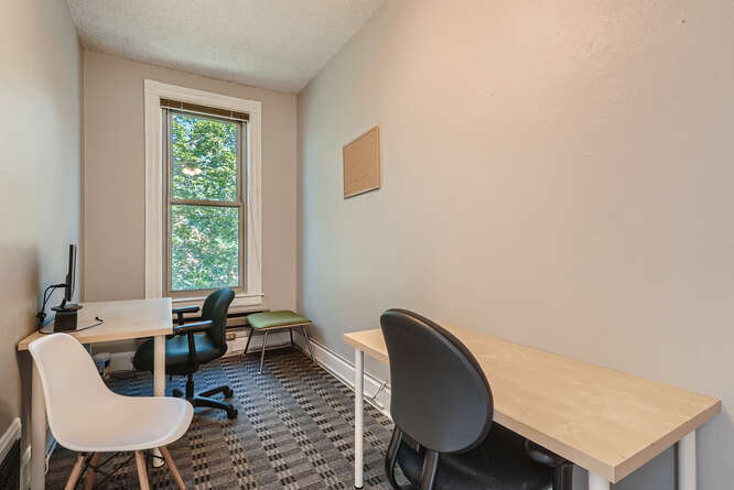More Photos Of 1719 Emerson St, Denver Office For Lease