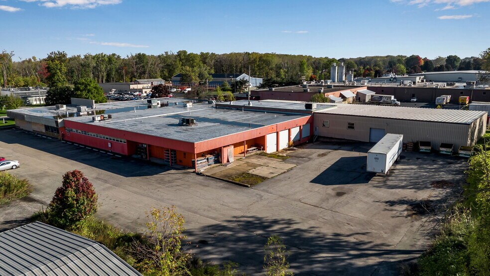 More Photos Of 550 Fillmore Ave, Tonawanda Light Distribution For Lease