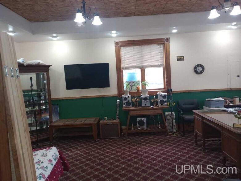 More Photos Of 54921 US Highway 41, Calumet Auto Salvage Facility For Sale