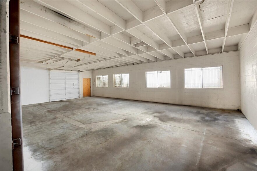 More Photos Of 1409 E St. Gertrude Pl, Santa Ana Warehouse For Sale