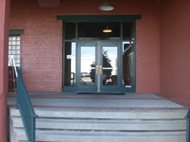 More Photos Of 915 Main St, Evansville Office For Lease