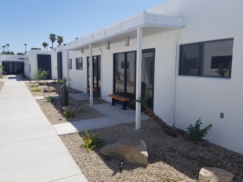 More Photos Of 455 N Mesa Dr, Mesa Medical For Lease