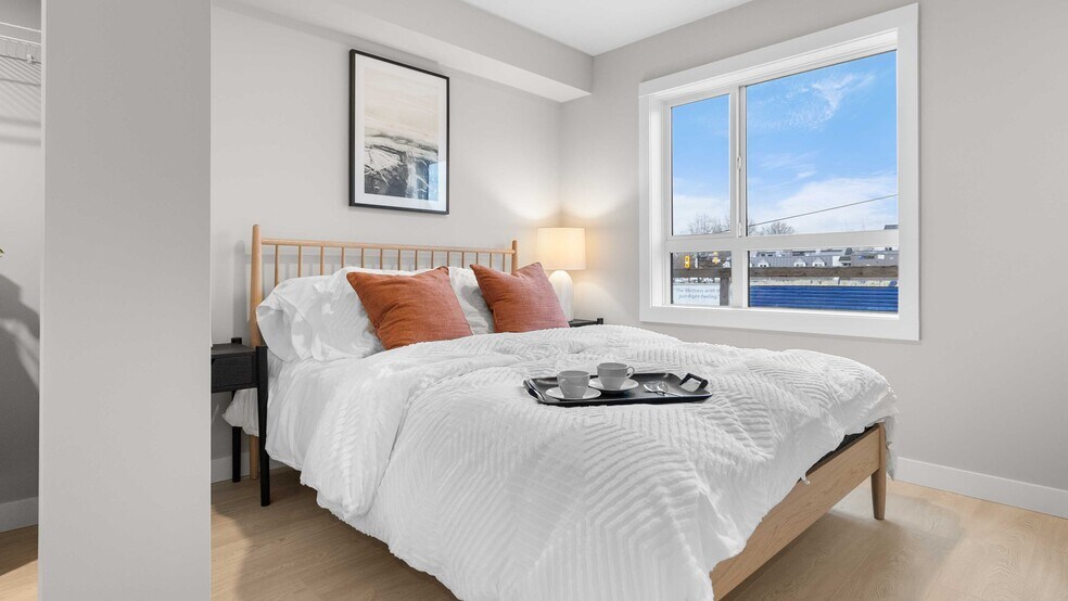 More Photos Of 1310 Saunders St, Esquimalt Apartments For Sale