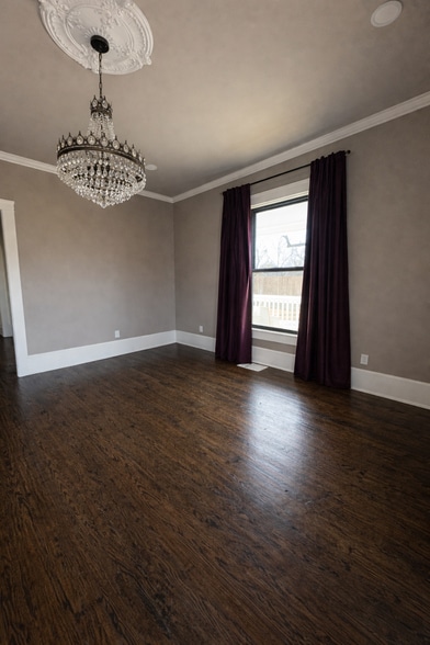 More Photos Of 2508 First St, Caddo Mills Office For Lease