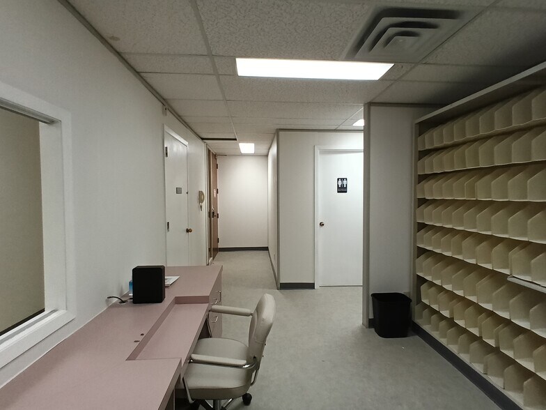 More Photos Of 1929 Russell Rd, Ottawa Medical For Sale