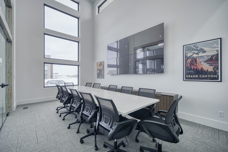 More Photos Of 1070 Curlew Dr, Ammon Medical For Lease