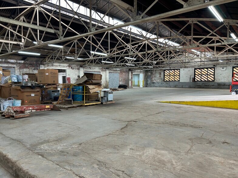 More Photos Of 517 Eastanallee Ave, Athens Industrial For Lease