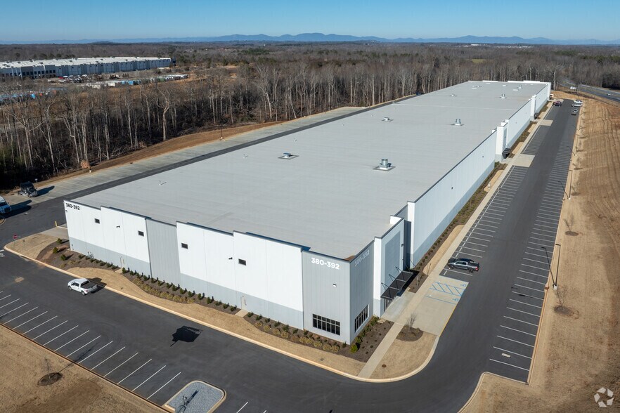 More Photos Of 380 John Dodd Rd, Spartanburg Distribution For Lease