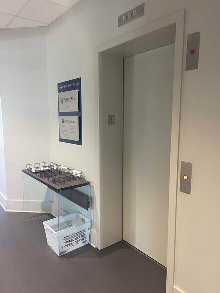 More Photos Of 3049 S Sherwood Forest Blvd, Baton Rouge Office For Lease