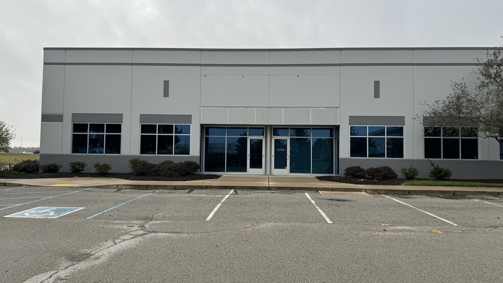 Primary Photo Of 6107 W Airport Blvd, Greenfield Light Distribution For Lease