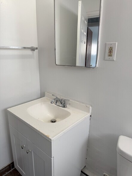 More Photos Of 3844 12th St, Ecorse Apartments For Sale