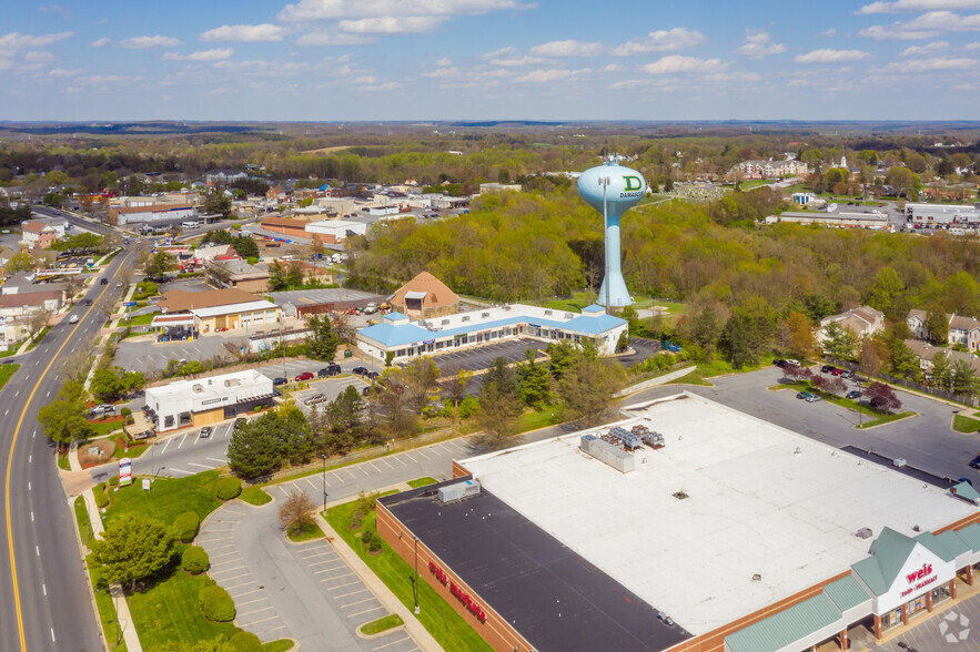 More Photos Of 26121-26137 Ridge Rd, Damascus Unknown For Lease