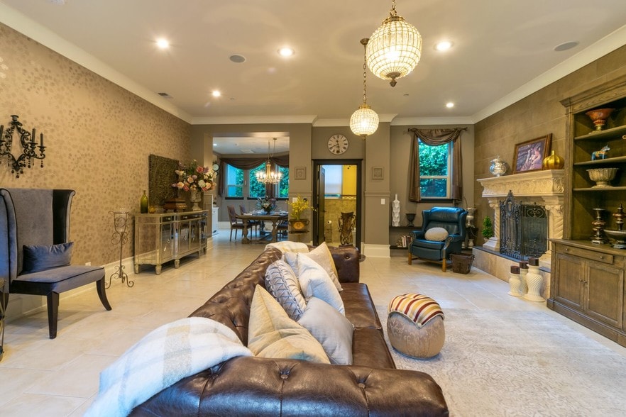 More Photos Of 8734 Sotheby Ct, Fair Oaks Assisted Living For Sale