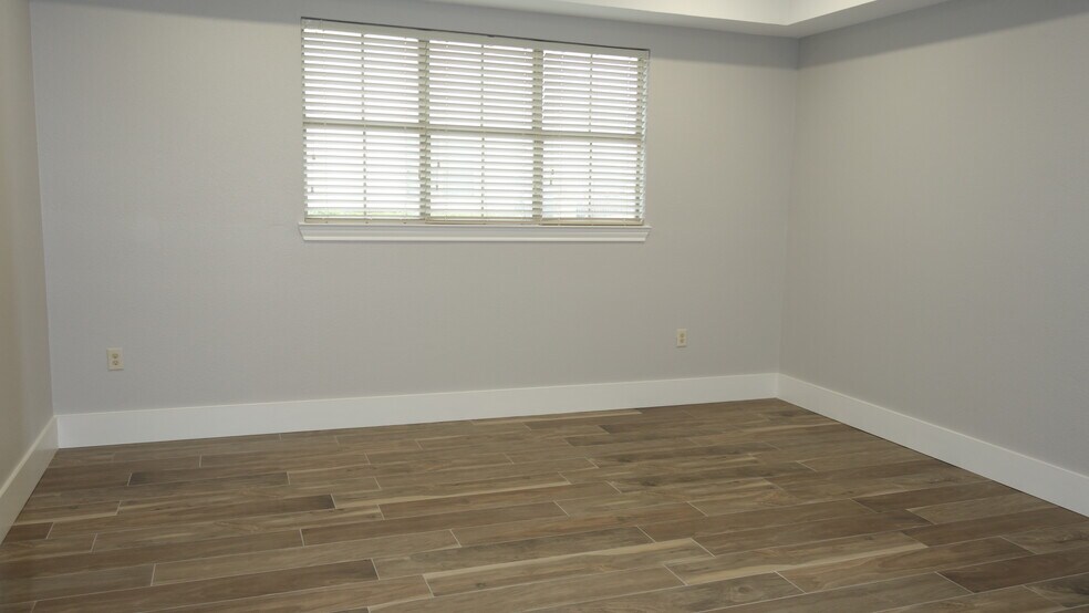 More Photos Of 2250 Pool Rd, Grapevine Office Residential For Sale