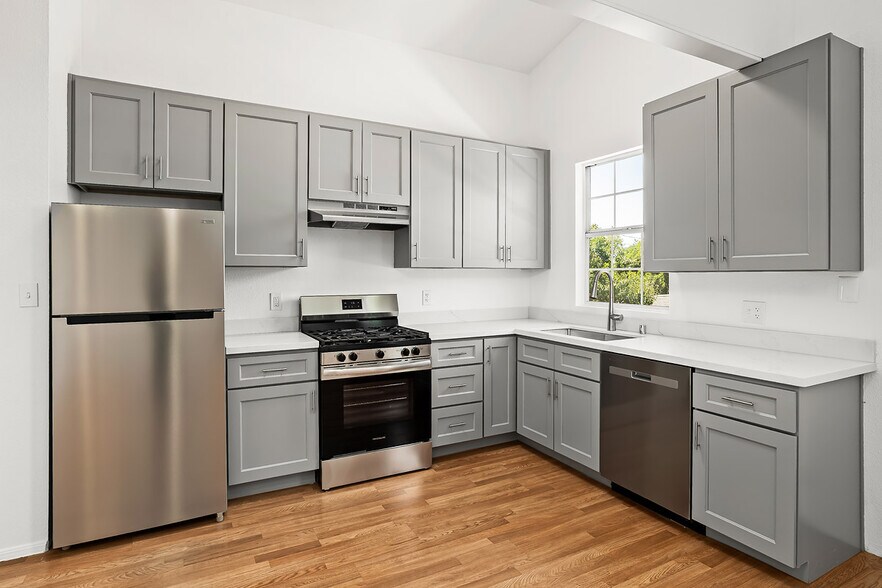 More Photos Of 523 B St, San Rafael Multifamily For Sale