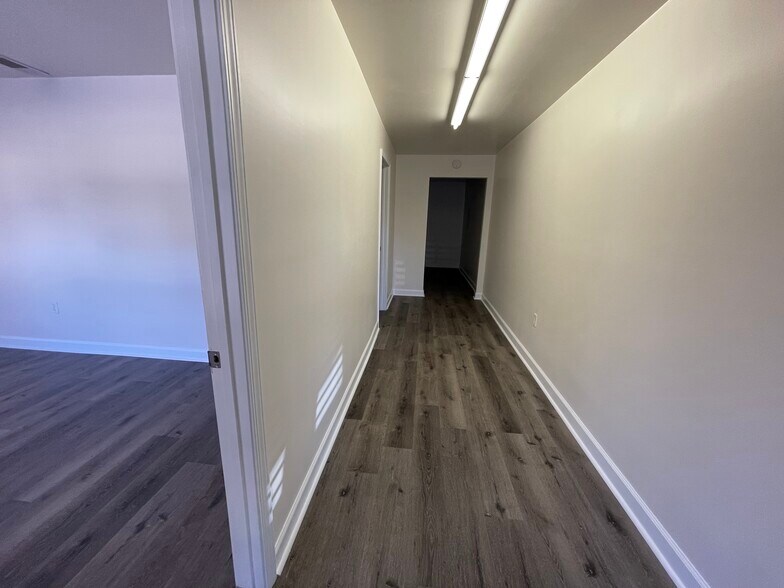 More Photos Of 412 Hwy 90, Bay Saint Louis Office For Sale