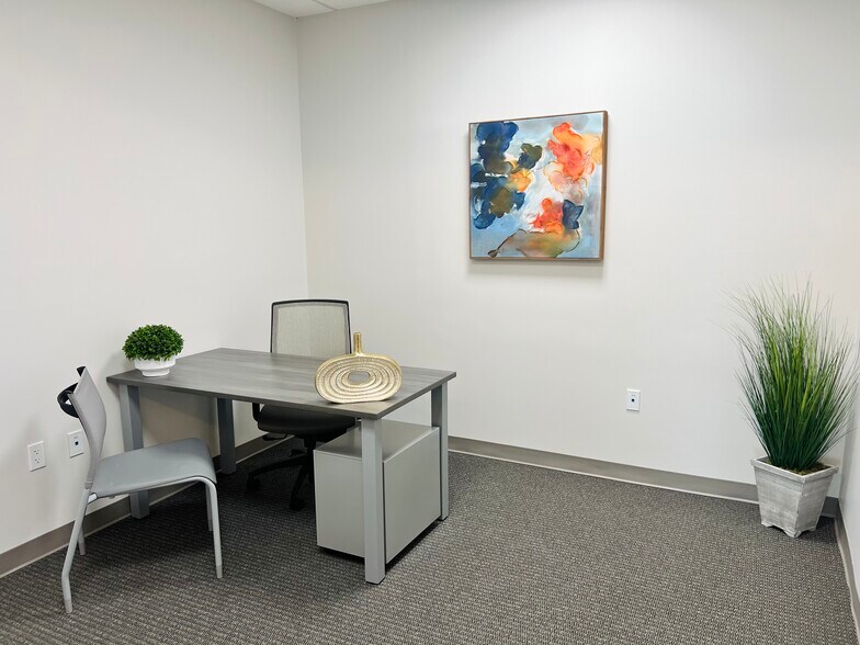 More Photos Of 121 Alhambra Plz, Coral Gables Coworking Space
