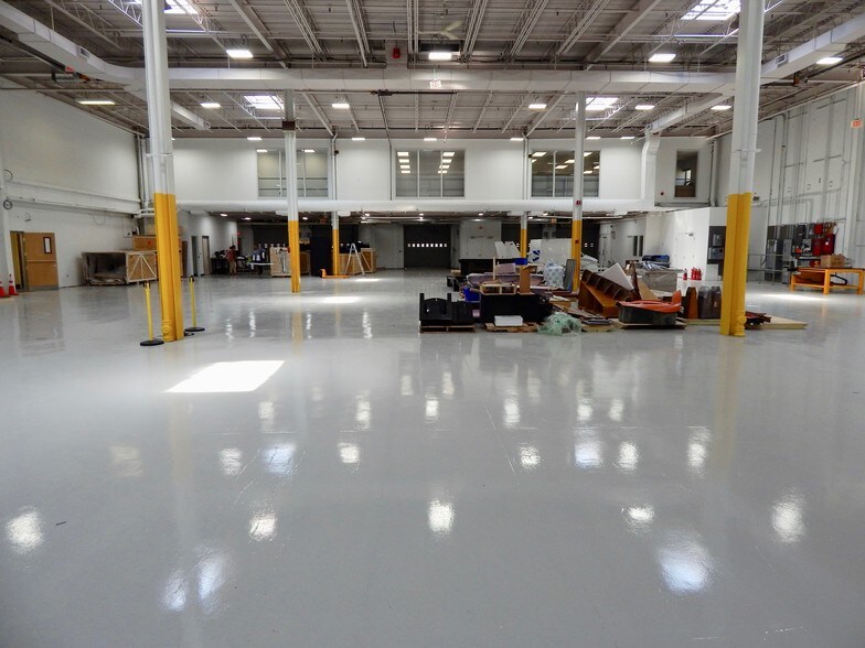 More Photos Of 23 Rainin Rd, Woburn Distribution For Lease