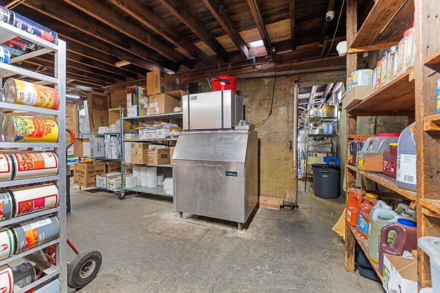 More Photos Of , Lake Hughes Hospitality For Sale